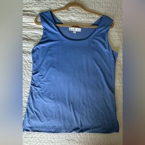 Beautiful JEAN-PIERRE scoop neck tank style top